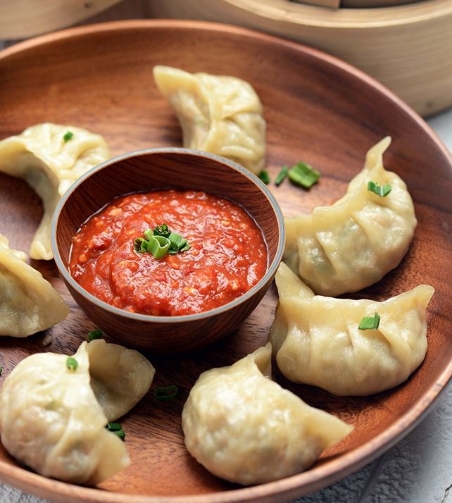 Momos